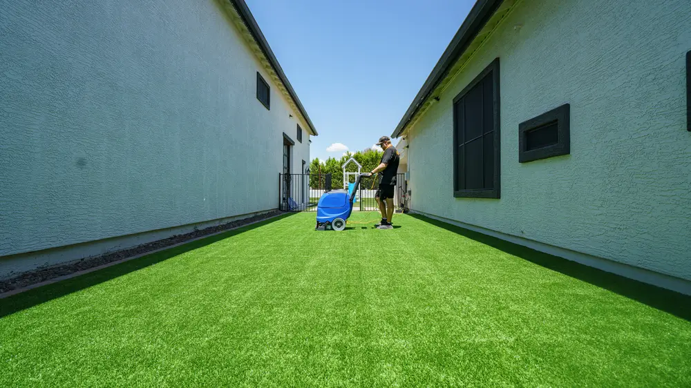 Freshly deep-cleaned artificial turf at a Phoenix, Arizona home
